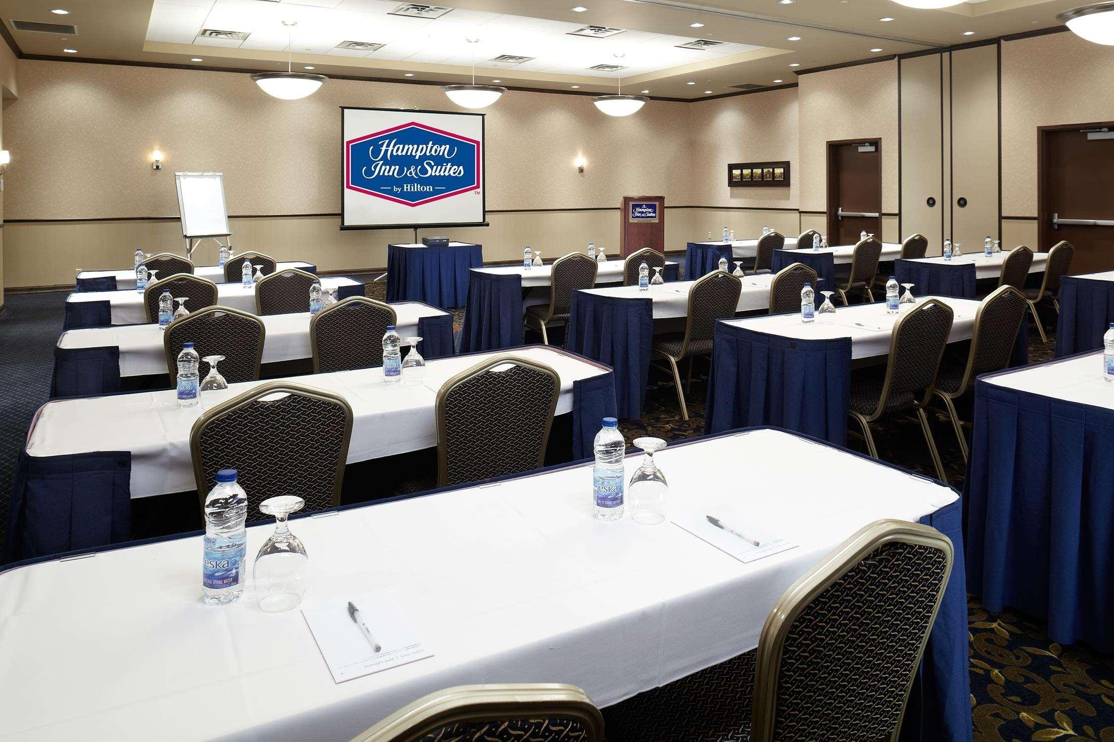 Hotel Hampton & Montreal-dorval 4*